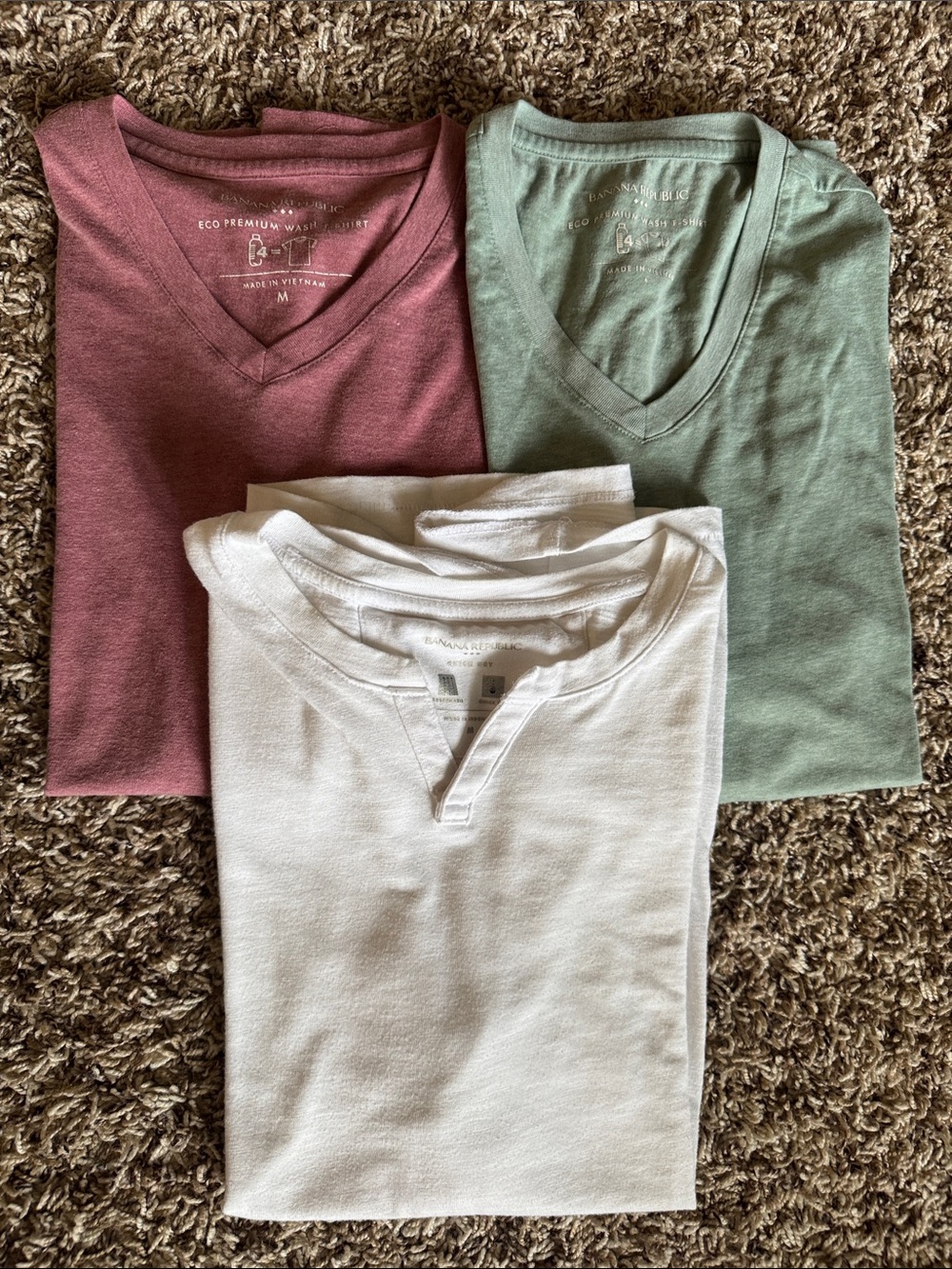 Men’s V-Neck Tee Bundle Banana Republic